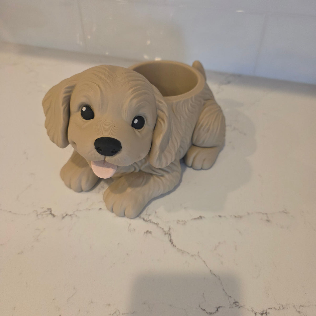 Cache-pot chiot joyeux