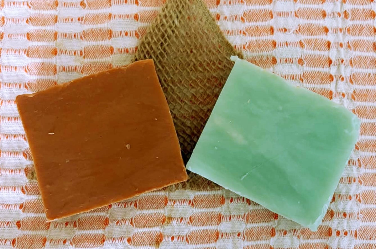 6a041d51b48fe50b080237df_apple-soap_1789008534312.jpeg