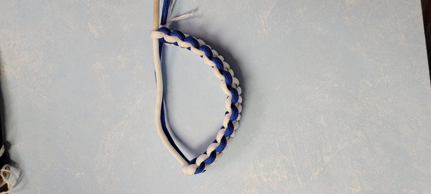 Blue paracord bracelet - Create Marketplace