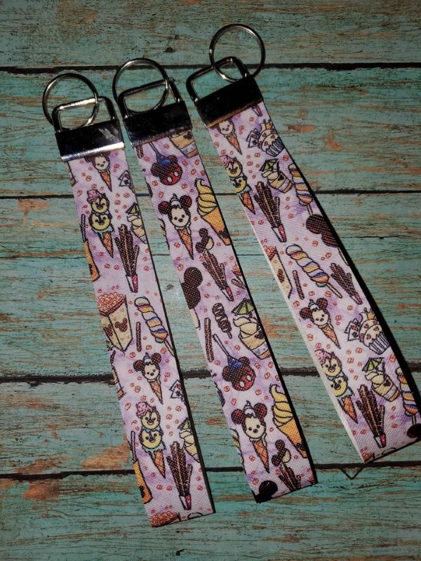 Disney Treats Keychain - Create Marketplace