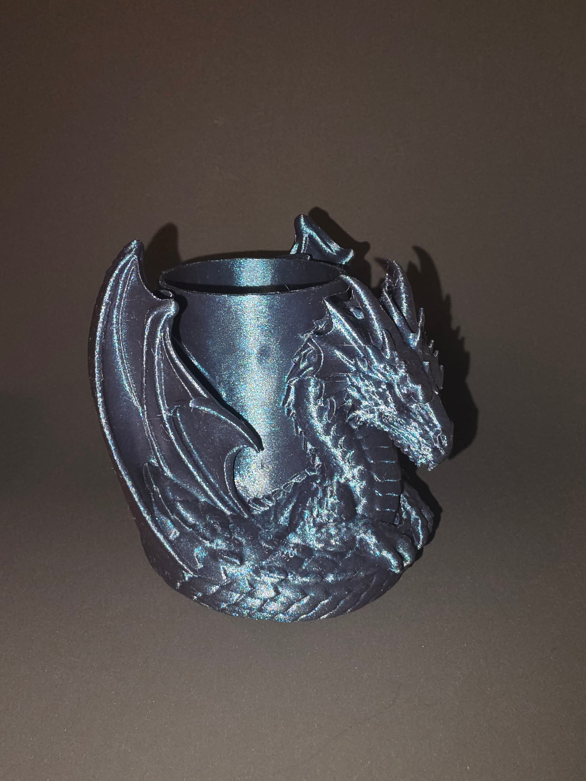 Pot à crayons dragon