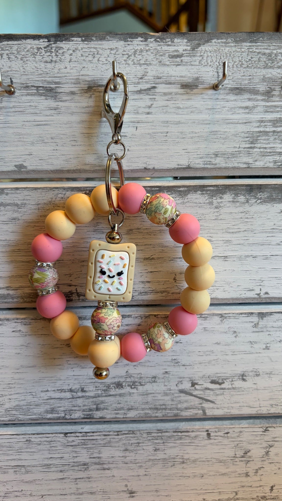 Wristlet with folcol - Create Marketplace