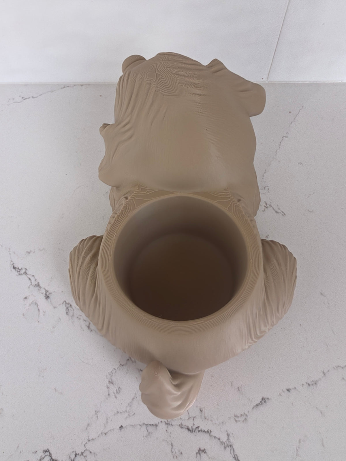 Cache-pot chiot joyeux