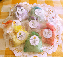 6. Luxurious Bath Sachet Soak - Create Marketplace