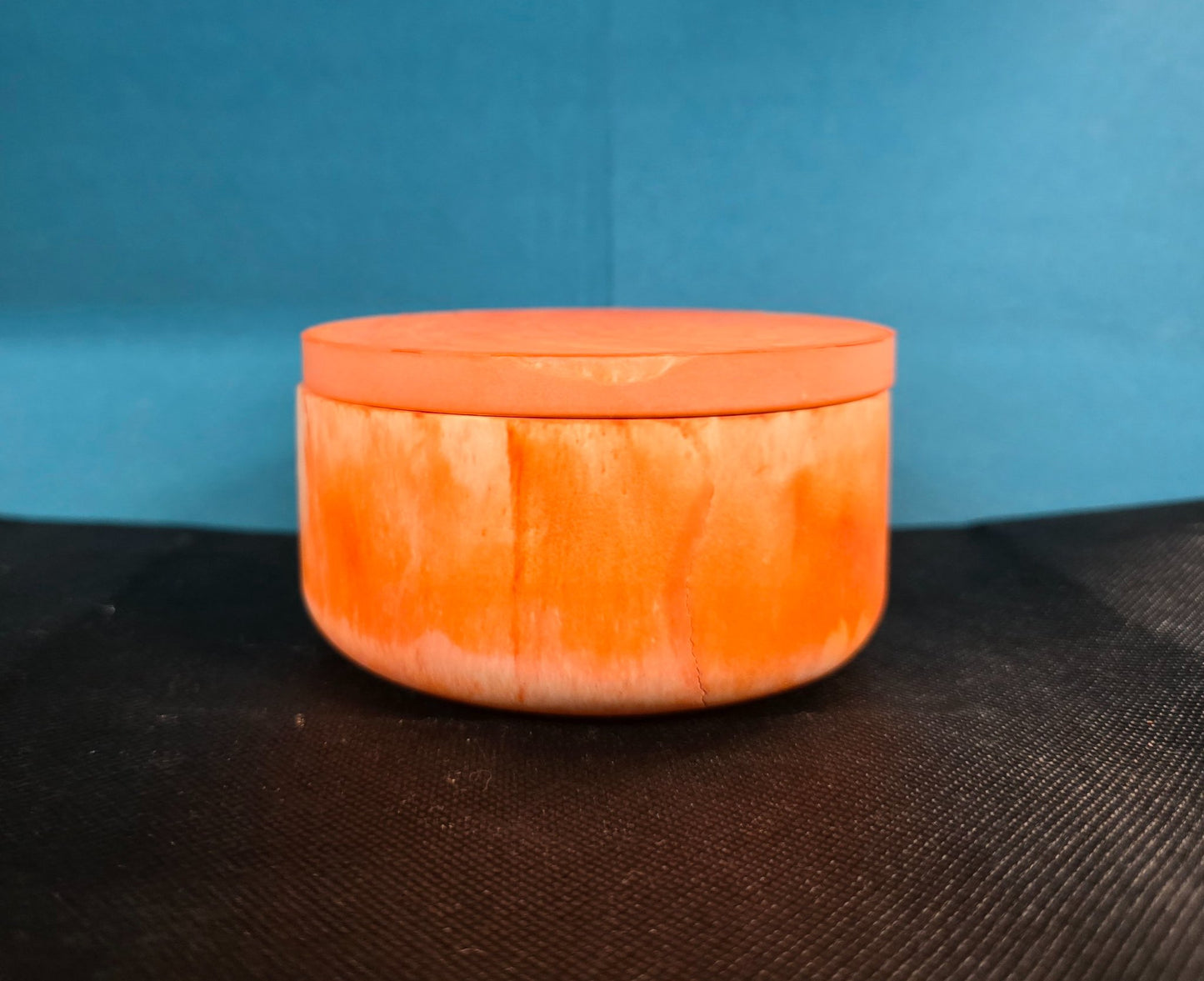 6a041d51b48fe50b080237df_bowl-w-lid-orange-side-closed_1782948374204.jpg