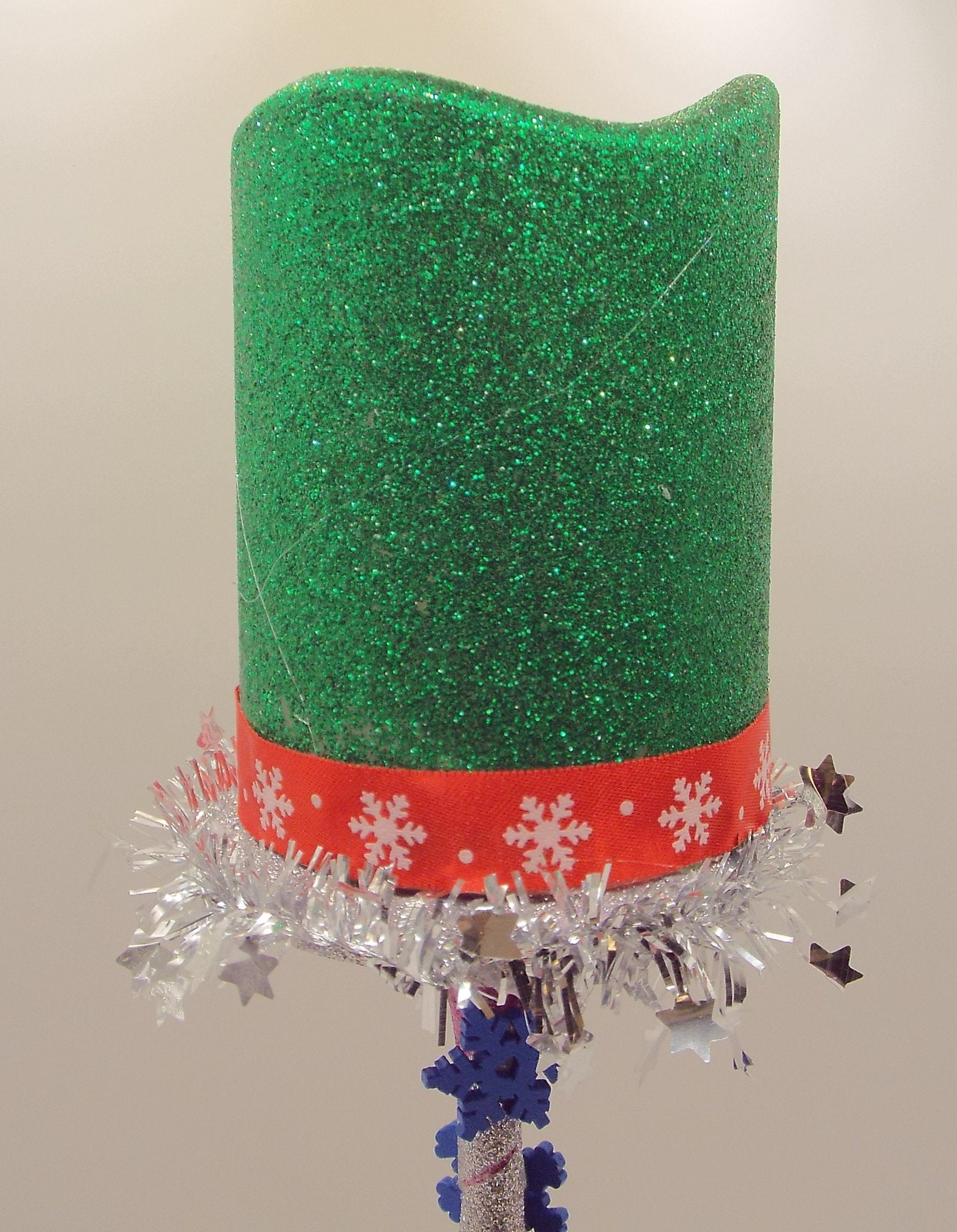 6a041d51b48fe50b080237df_candle-holder-2_1782998453960.jpg