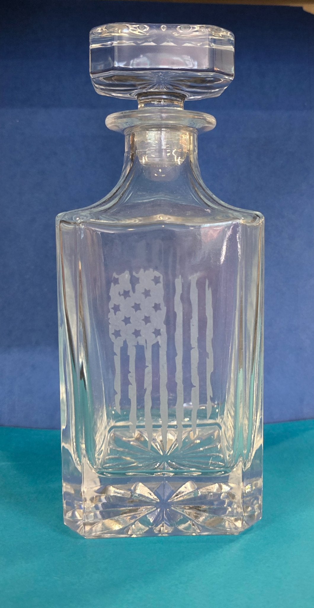 6a041d51b48fe50b080237df_decanter-flag_1783012322670.jpg