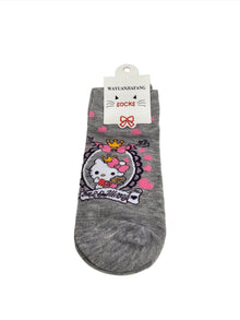 6a041d51b48fe50b080237df_hellokittygray_1783557002498.jpg