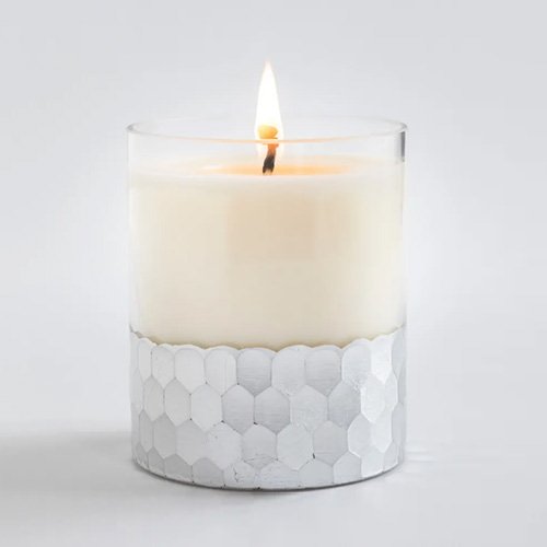6a041d51b48fe50b080237df_holiday-seduction-candle_1784257191535.jpg