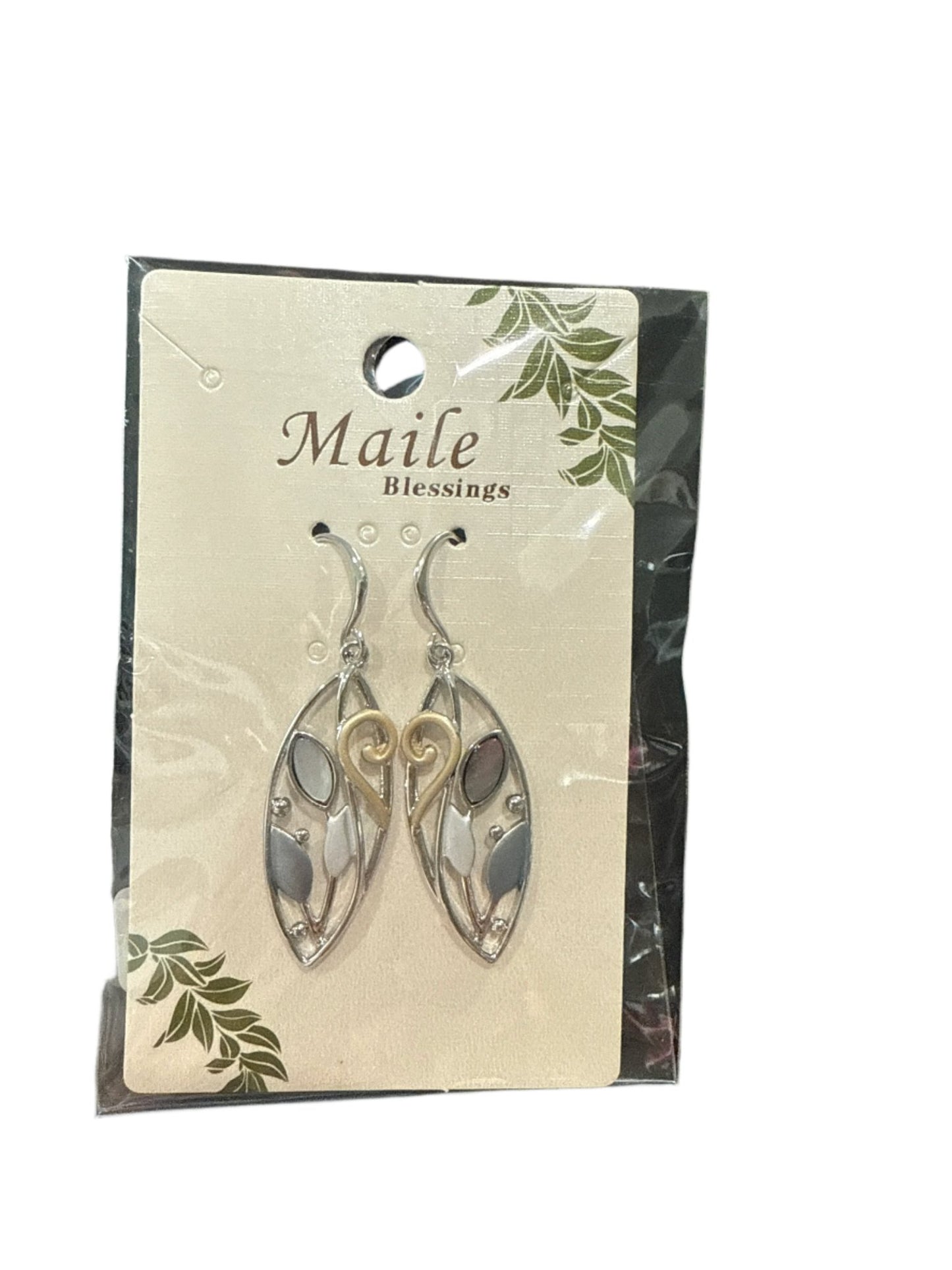 6a041d51b48fe50b080237df_raindrop-earrings-maile_1784254796461.jpg