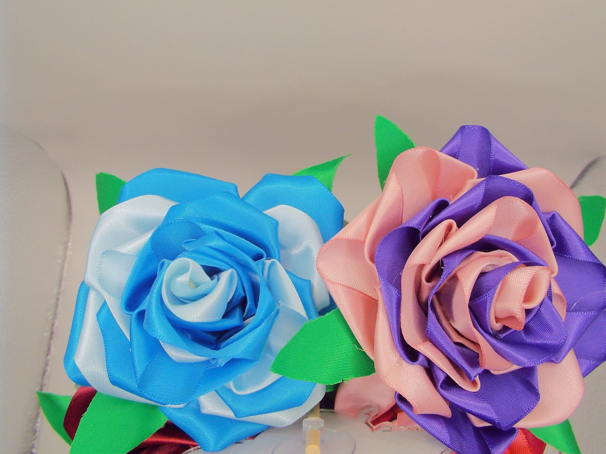 6a041d51b48fe50b080237df_roses-2_1783005278838.jpg