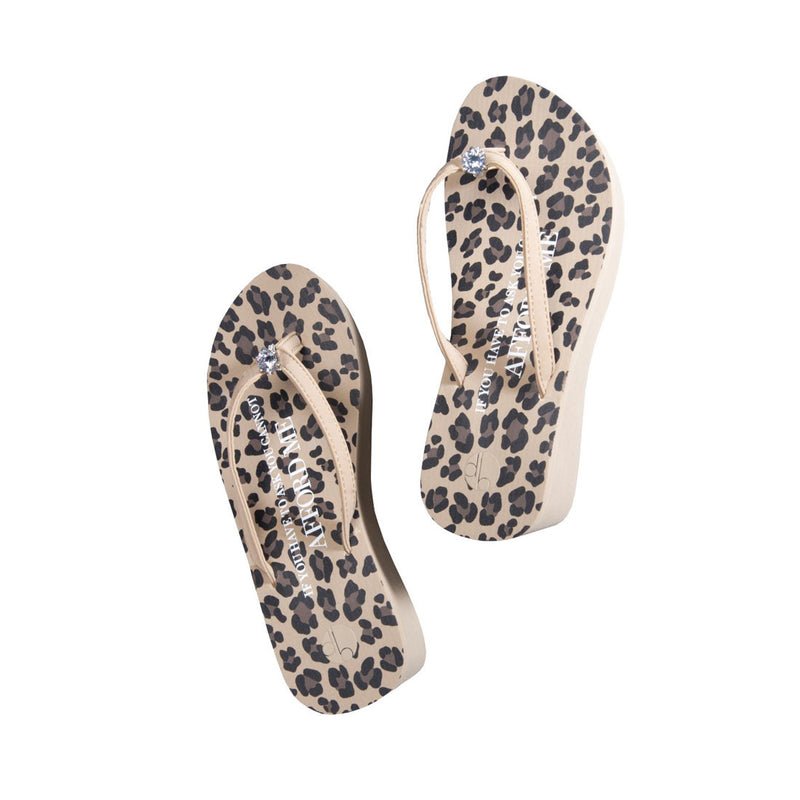 6a041d51b48fe50b080237df_top-view-leopard-platform-flip-flops-with-diamond-800x800_1783646237337.jpg