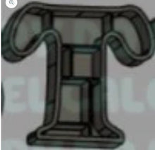 Bookshelf Letter - T - Create Marketplace