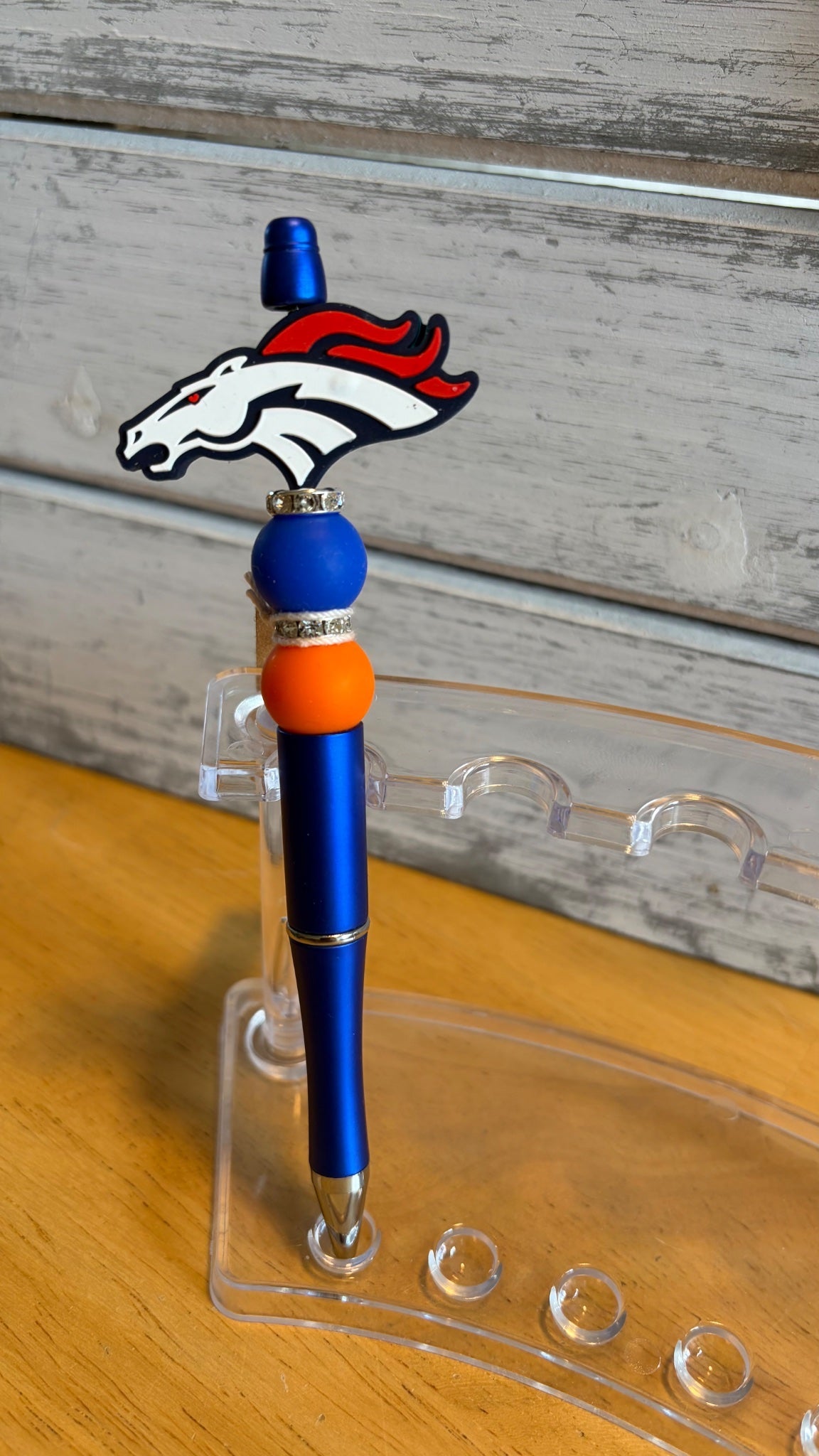 Bronco pen - Create Marketplace