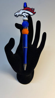 Bronco pen - Create Marketplace
