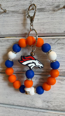 Bronco wristlet - Create Marketplace