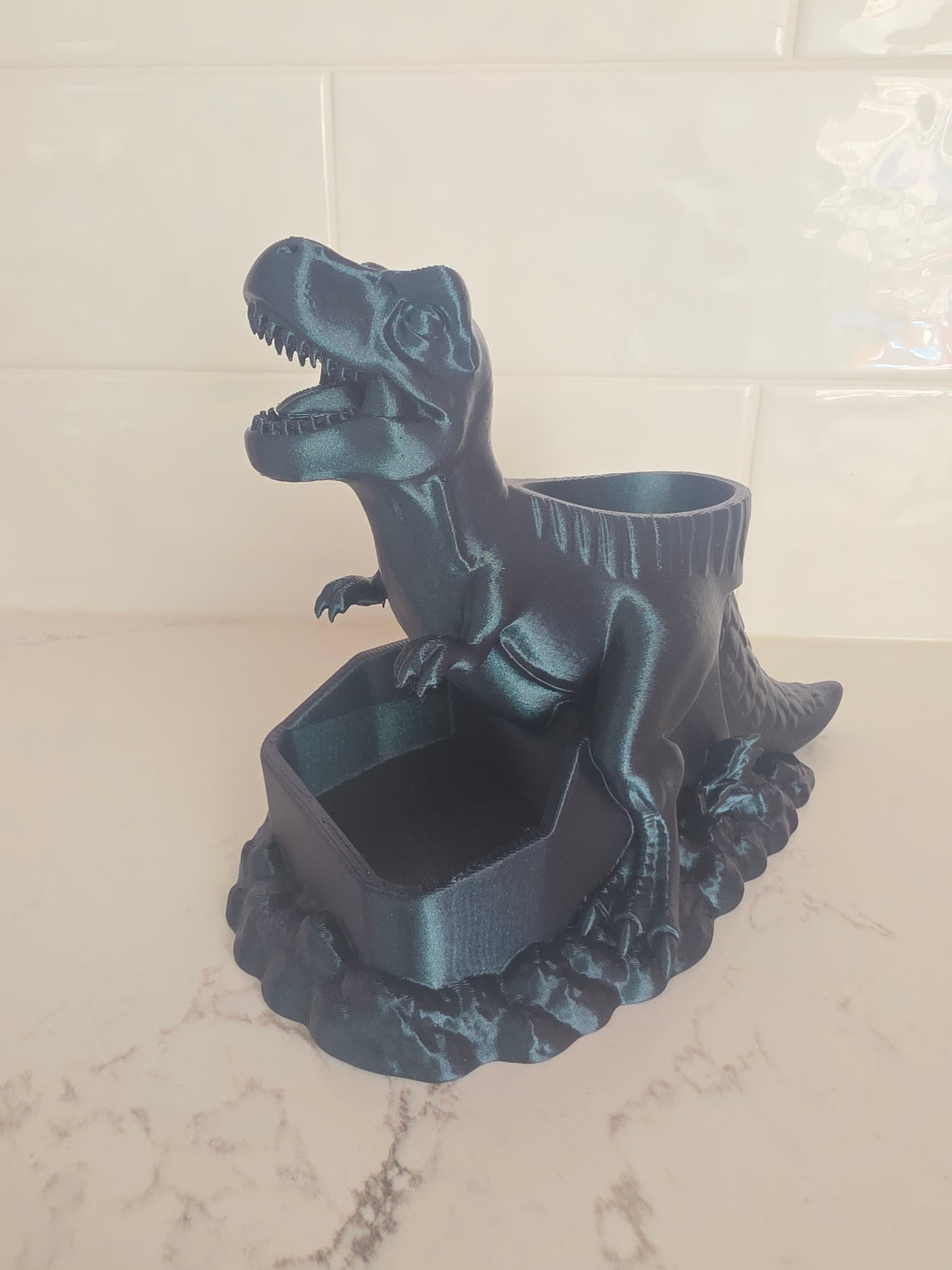 Organizador de escritorio y portalápices de dinosaurio T-Rex con bandeja para clips