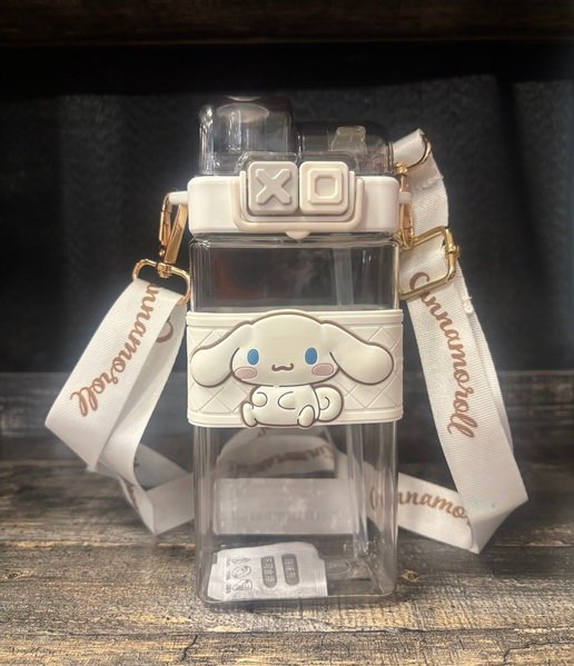 Disney water bottle - Create Marketplace
