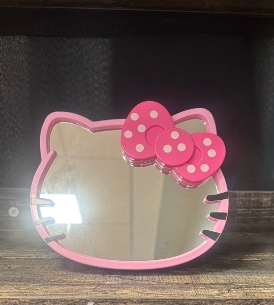HK 3D mirror - Create Marketplace