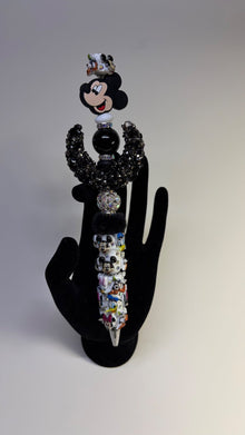 Mickey Mouse clay pen - Create Marketplace