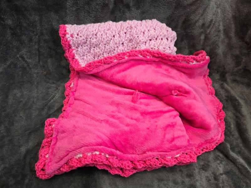 Pink Crocheted Blanket - Create Marketplace