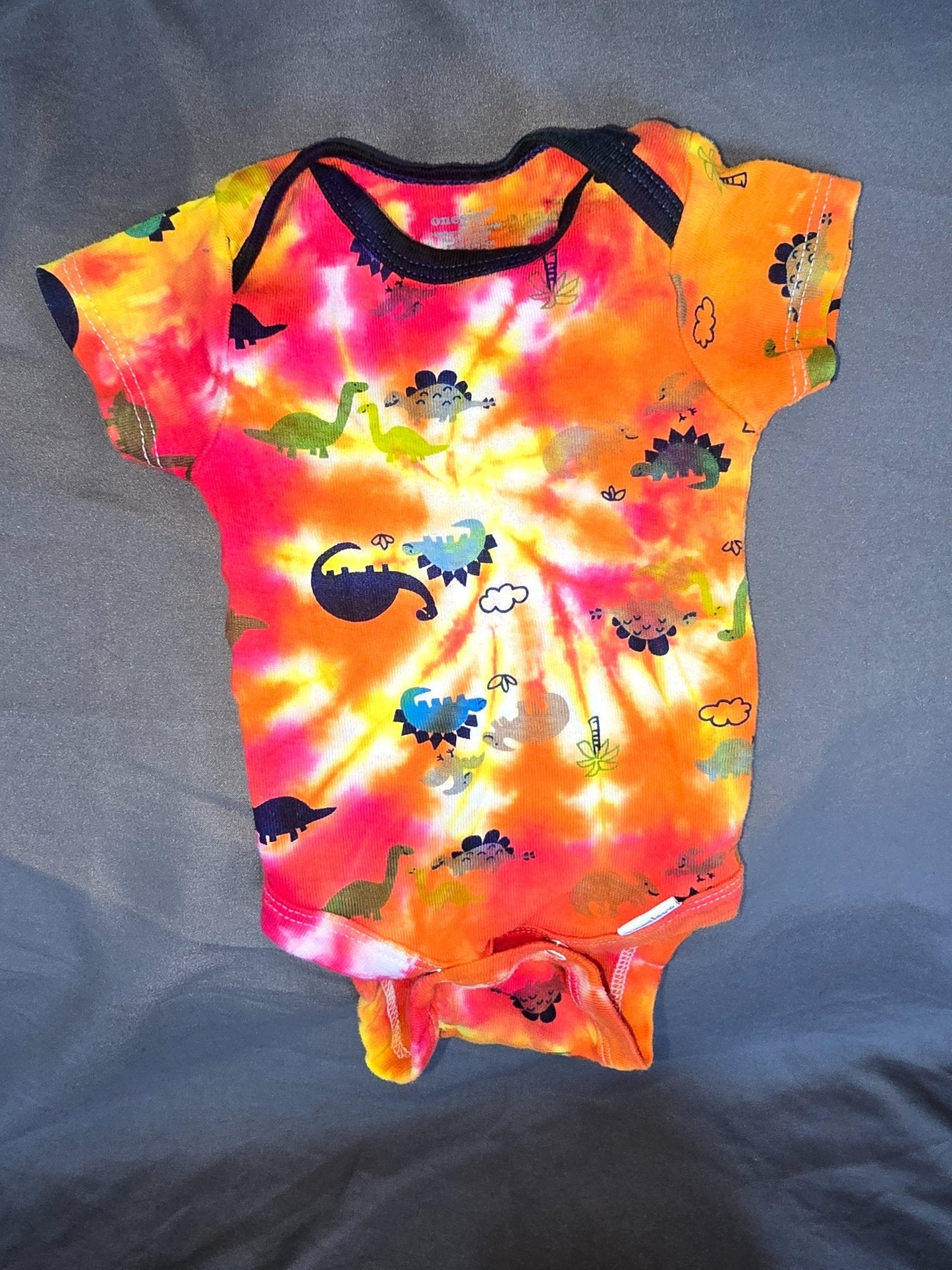 Tiedye onesie newborn - Create Marketplace