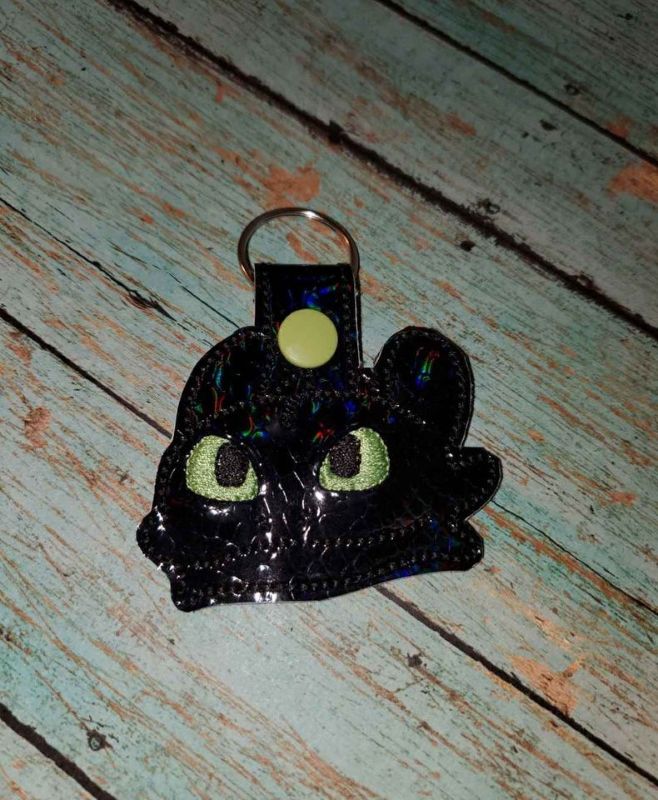 Toothless keychain - Create Marketplace